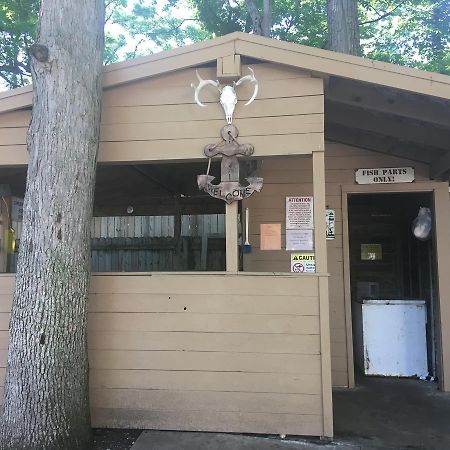Shade Acres Campgound And Cottages Catawba Island Exterior foto